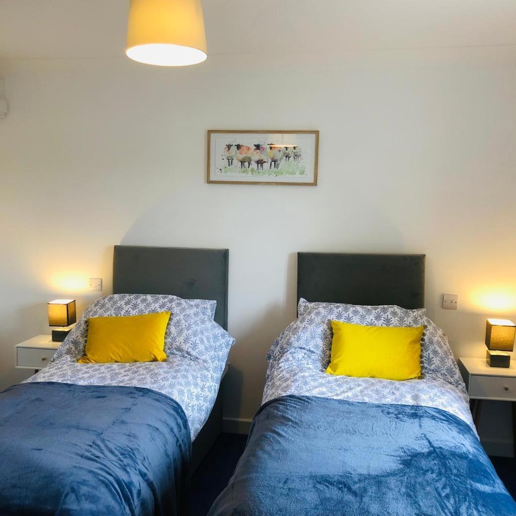 The Annexe - Spacious 2 Bedroom Detached Cottage 카디건 외부 사진